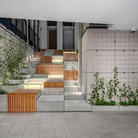 Your Apartments Okrzei 12 ワルシャワ エクステリア 写真